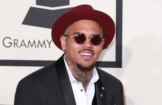 Chris Brown quiere que su hija Royalty viva con él en Los Ángeles