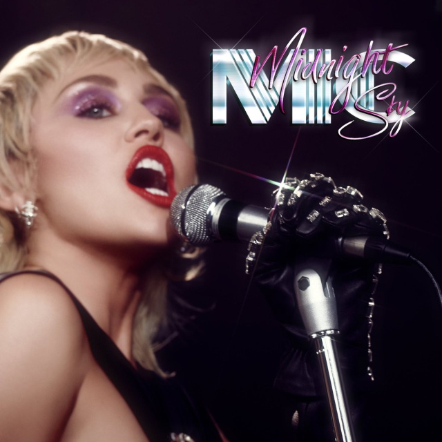 Miley Cyrus regresa con "Midnight Sky"
