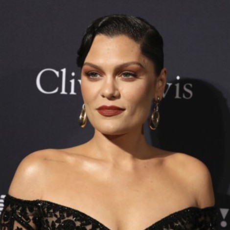 Jessie J muestra la cara y la cruz de su mastectomía tras ser diagnosticada con cáncer de mama