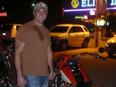 Hooter Bike Night