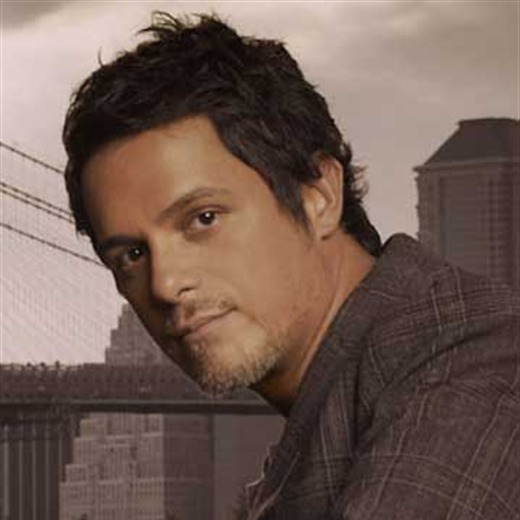 Ya es papa Alejandro Sanz