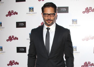 Joe Manganiello podría dar vida a Deathstroke en 'El Escuadrón Suicida'