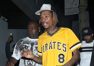 Wiz Khalifa no renuncia a sus camisetas