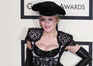 Madonna 'aún lucha' por demostrar que puede ser sexy e inteligente