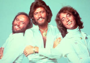Cómo el “Stayin' alive” de los Bee Gees te puede salvar la vida