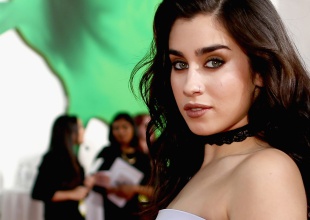 Lauren Jauregui hace debut sin Fifth Harmony