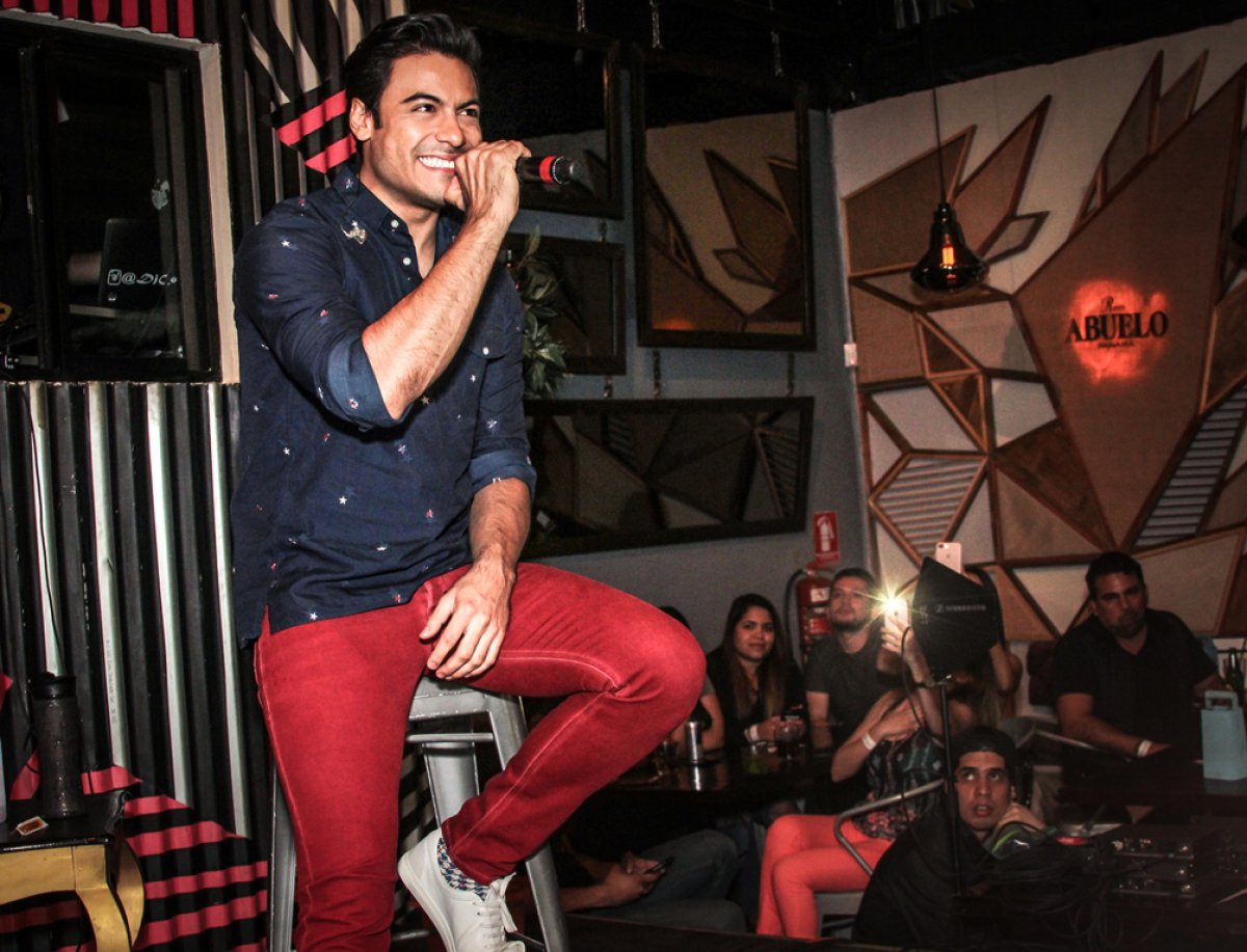 LOS40 Live Sessions con Carlos Rivera