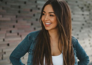 Repasemos los looks de Caeli