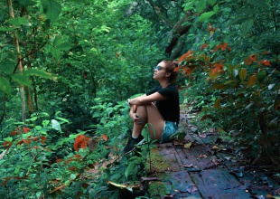 Un día lleno de verde cerca de la ciudad.