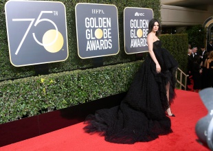 El negro se apoderó de la alfombra roja