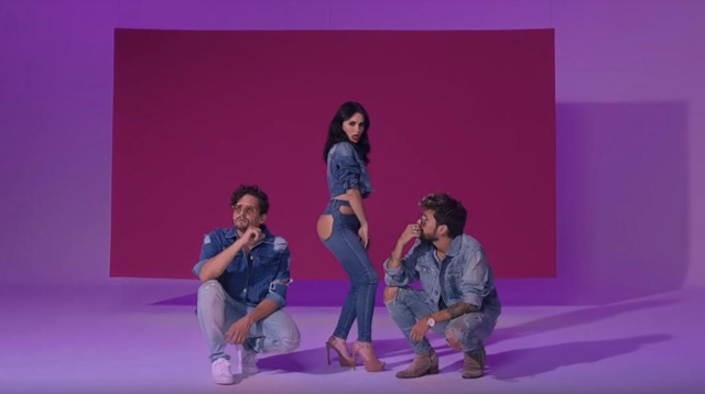 Sin Querer Queriendo, Lali junto a Mau y Ricky