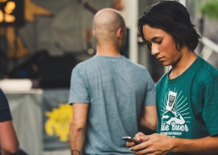 ¿Somos nosotros o las redes sociales?