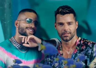 Maluma y Ricky Martin en 'No se me quita'