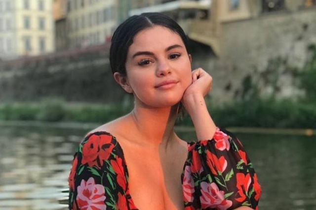 Selena Gomez produce Living Undocumented en Netflix