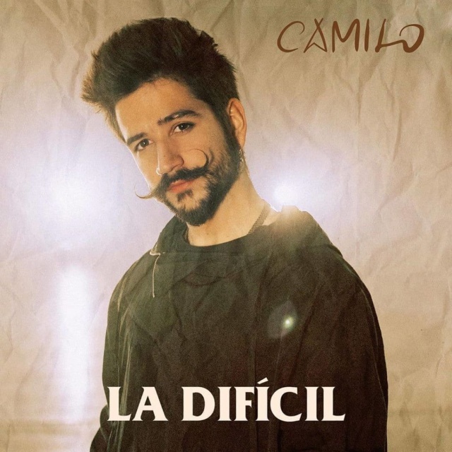 Camilo estrena "La Difícil"