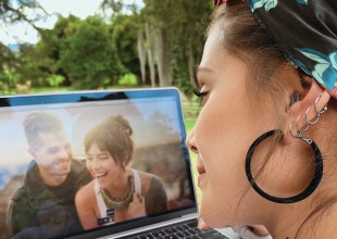 Greeicy estrena “Los Besos”