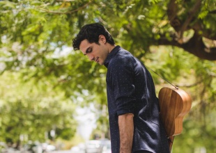 Carreyó presenta "Instrucciones para olvidarte"