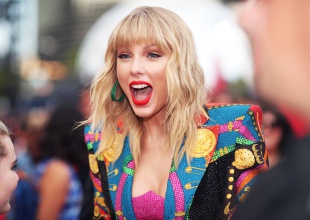 Taylor Swift anuncia "Folklore"