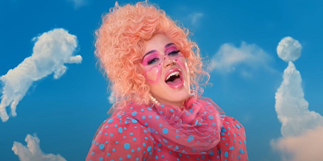 Katy Perry estrena vídeo de 'Smile'