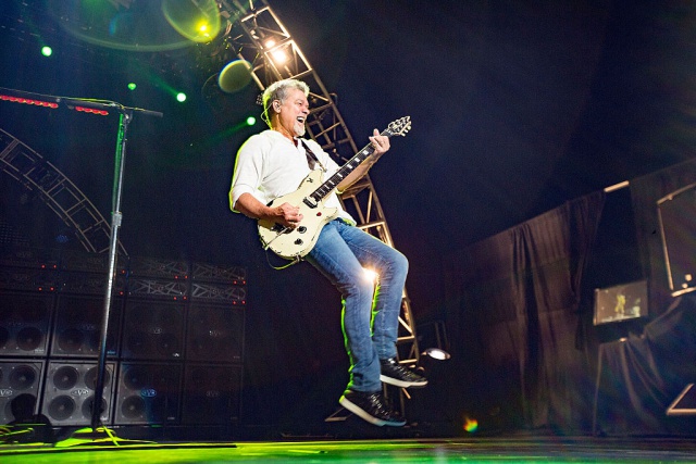 Muere Eddie Van Halen