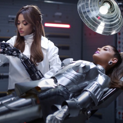 Ariana Grande - 34+35 Remix