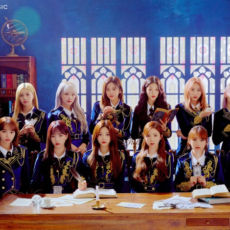 IZ*ONE es el primer grupo en estrenar un tema dentro de UNIVERSE
