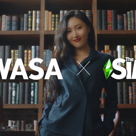 HwaSa estrena Play with Life