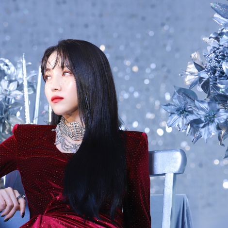 Sowon se disculpa por imagen Nazi