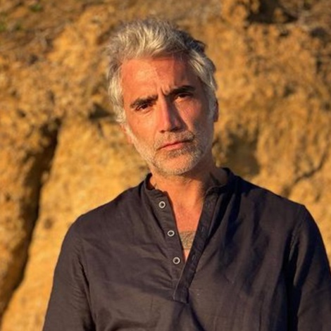 Alejandro Fernández será galardonado en los Latin AMAs